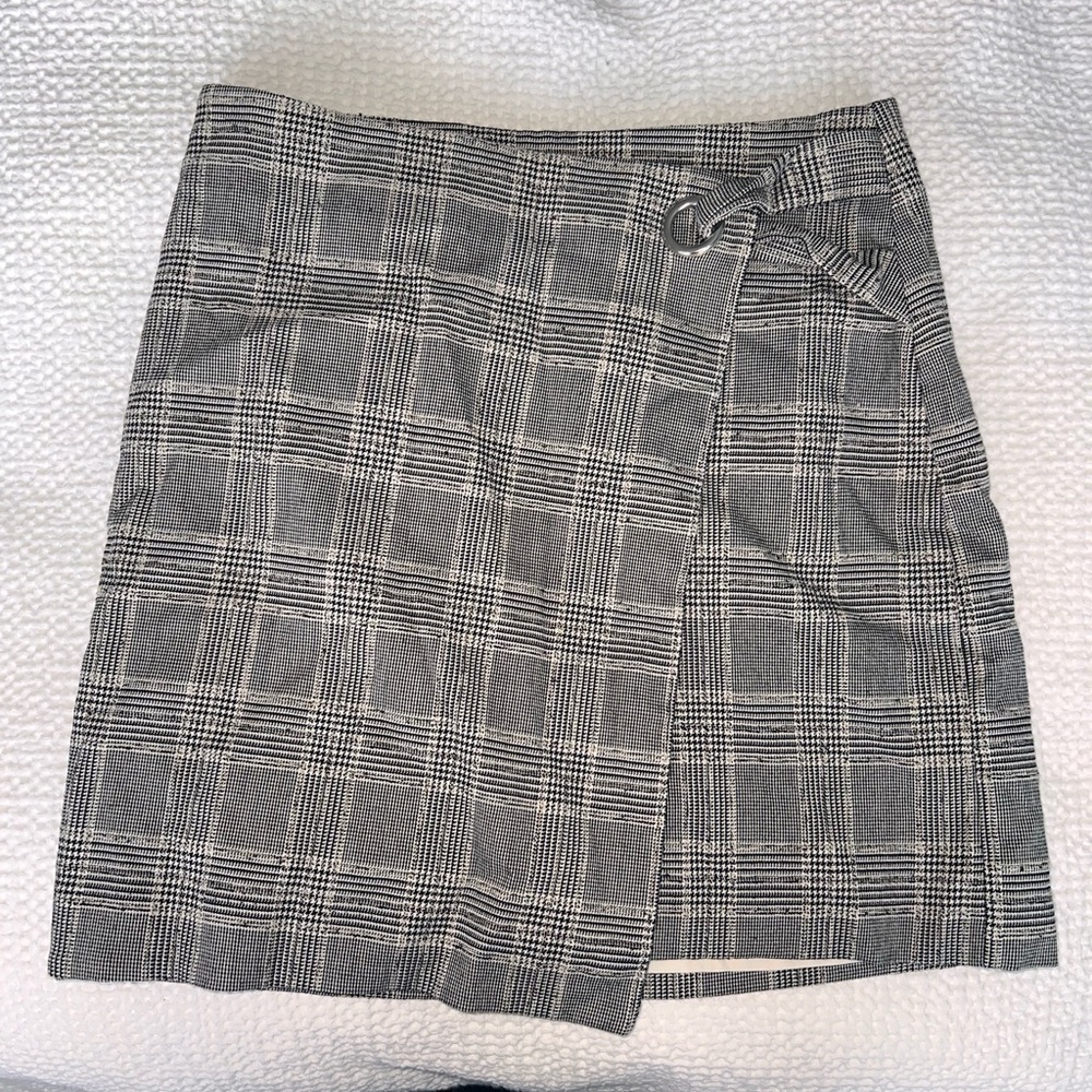 Zara Plaid mini skirt